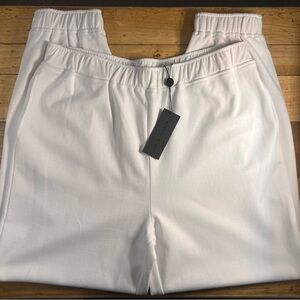 NWT $89 Gianni Bini White Seat Pants - Nikki - Bin 84